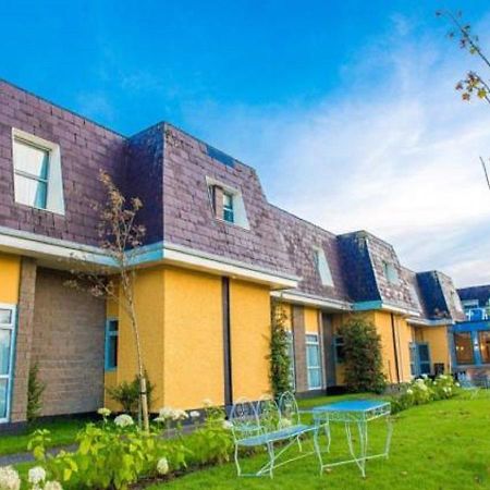 Devon Inn Hotel Templeglantine Village Exterior foto