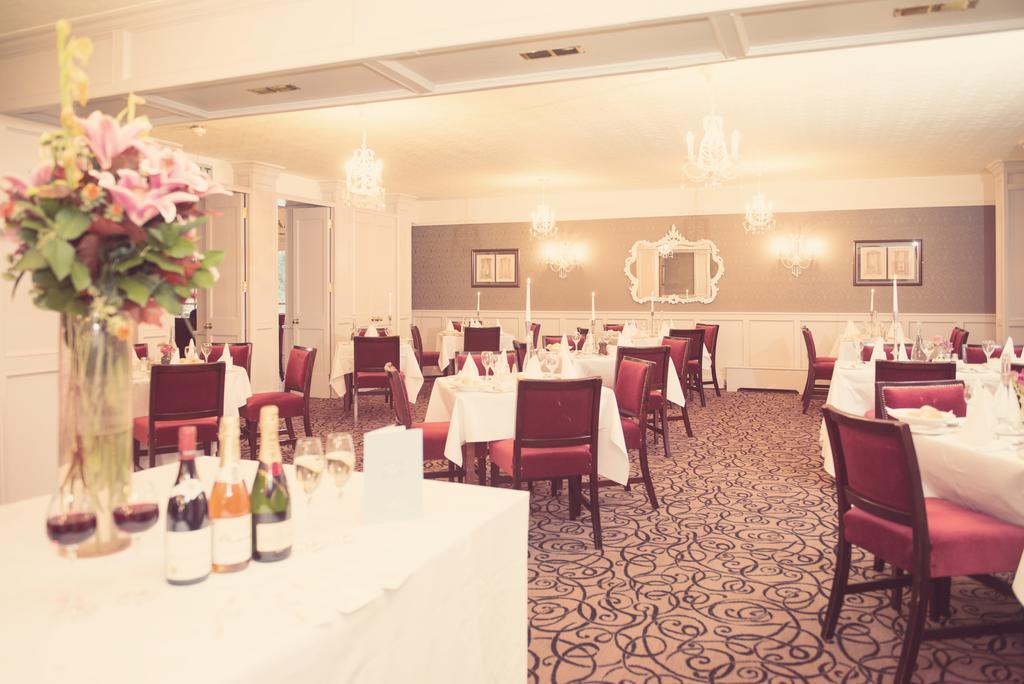 Devon Inn Hotel Templeglantine Village Exterior foto